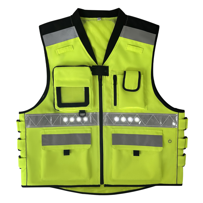 wildsaver LED Cycling Vest With Pocket
